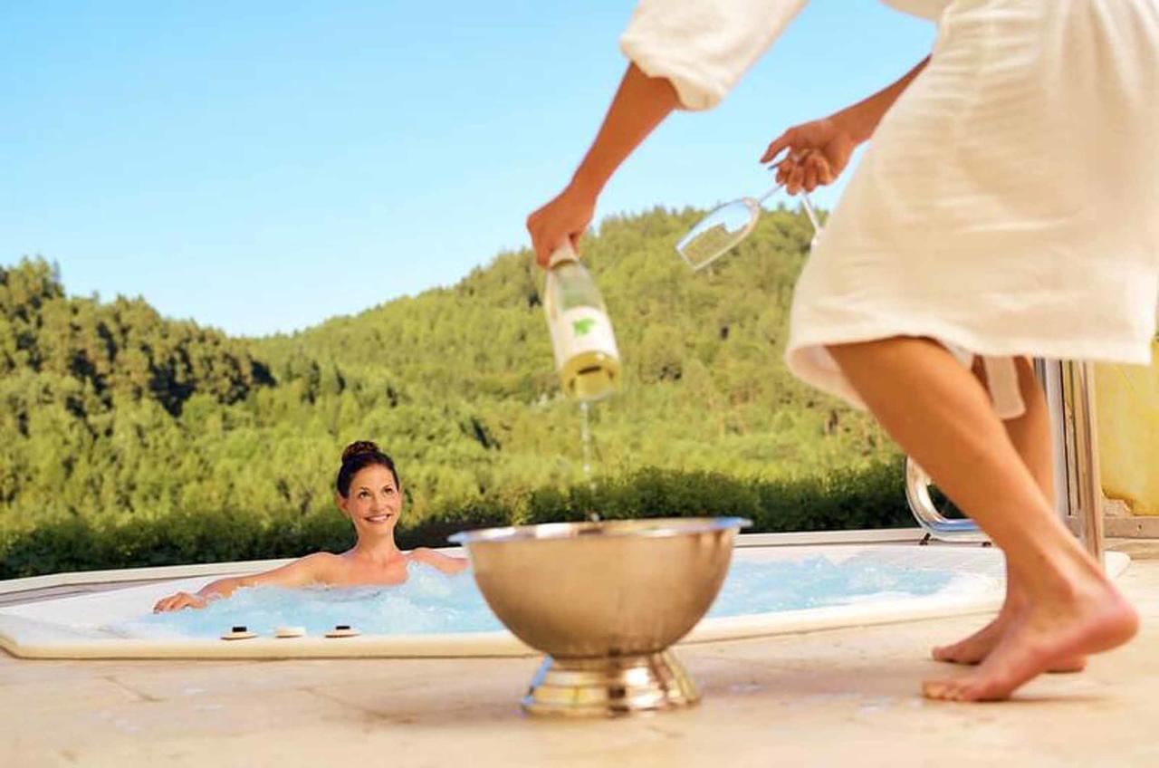 Zedernhof Gesundheits- & Wellnesshotel Stamsried Eksteriør billede